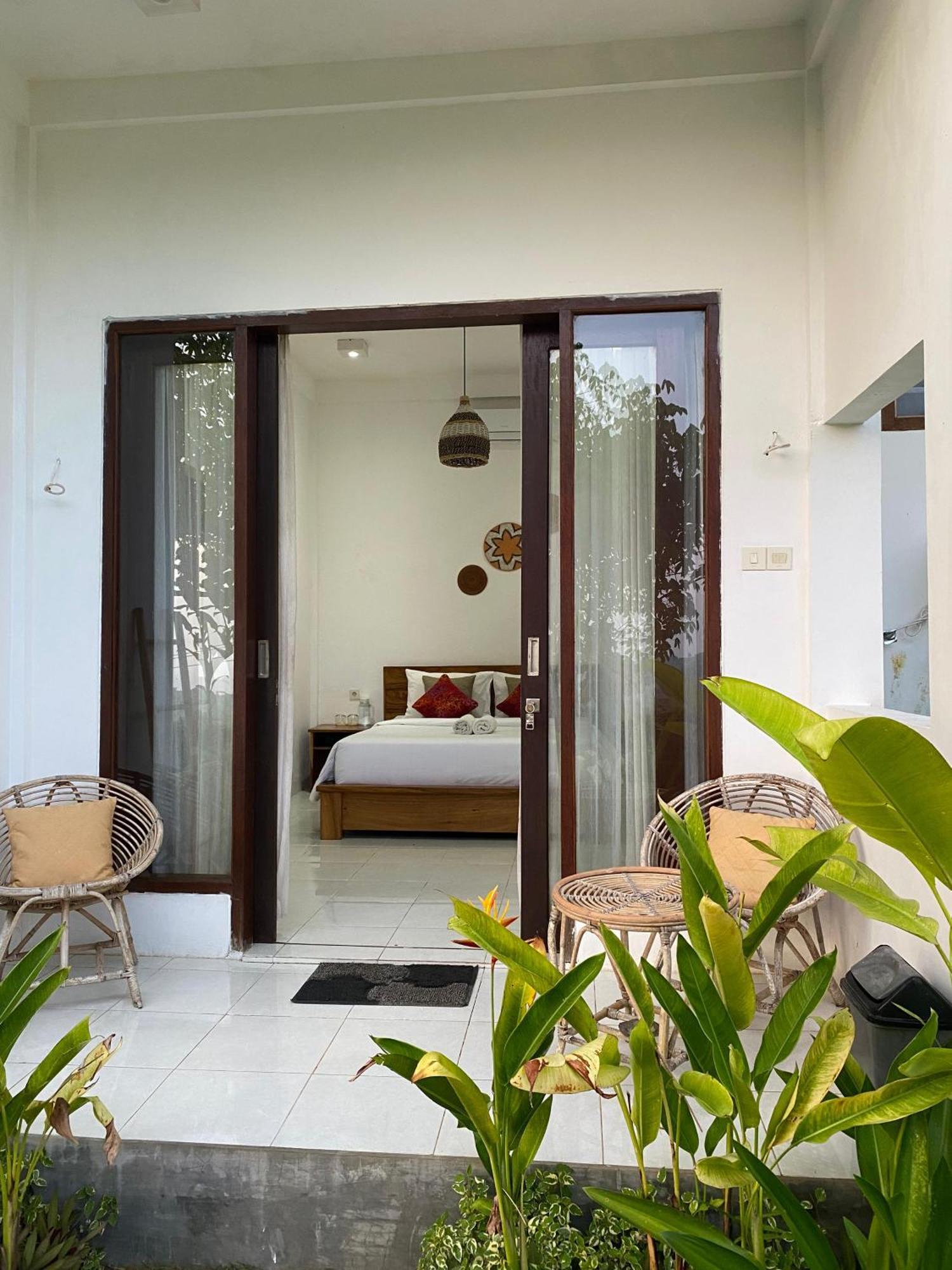 The Hill View Lombok Hotel Kuta  Buitenkant foto